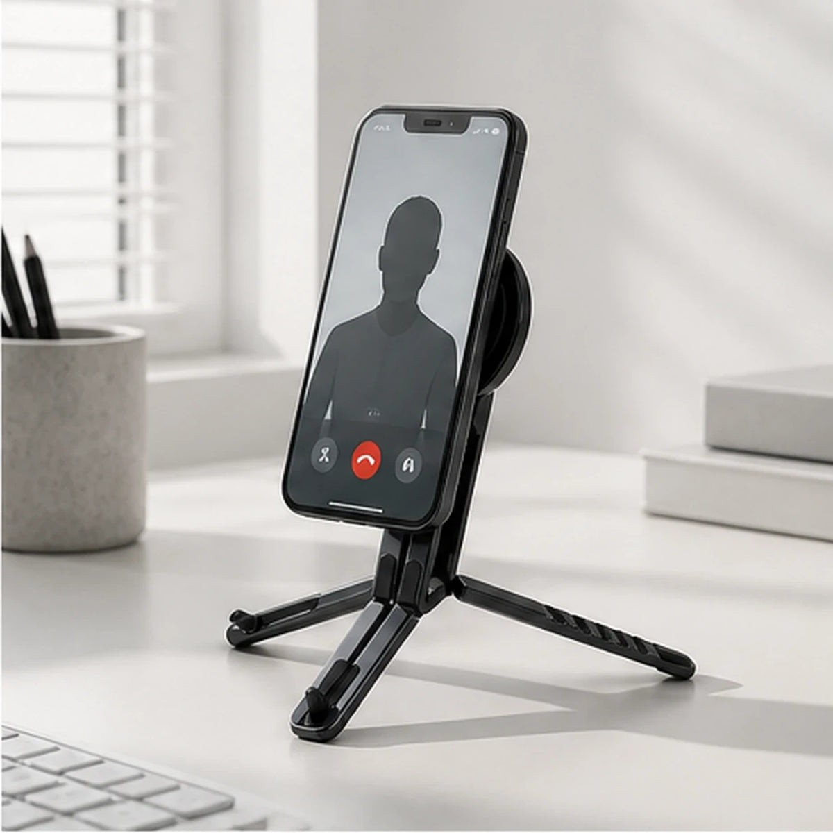 PAUD™ Magnetic Phone Tripod — feature and use case